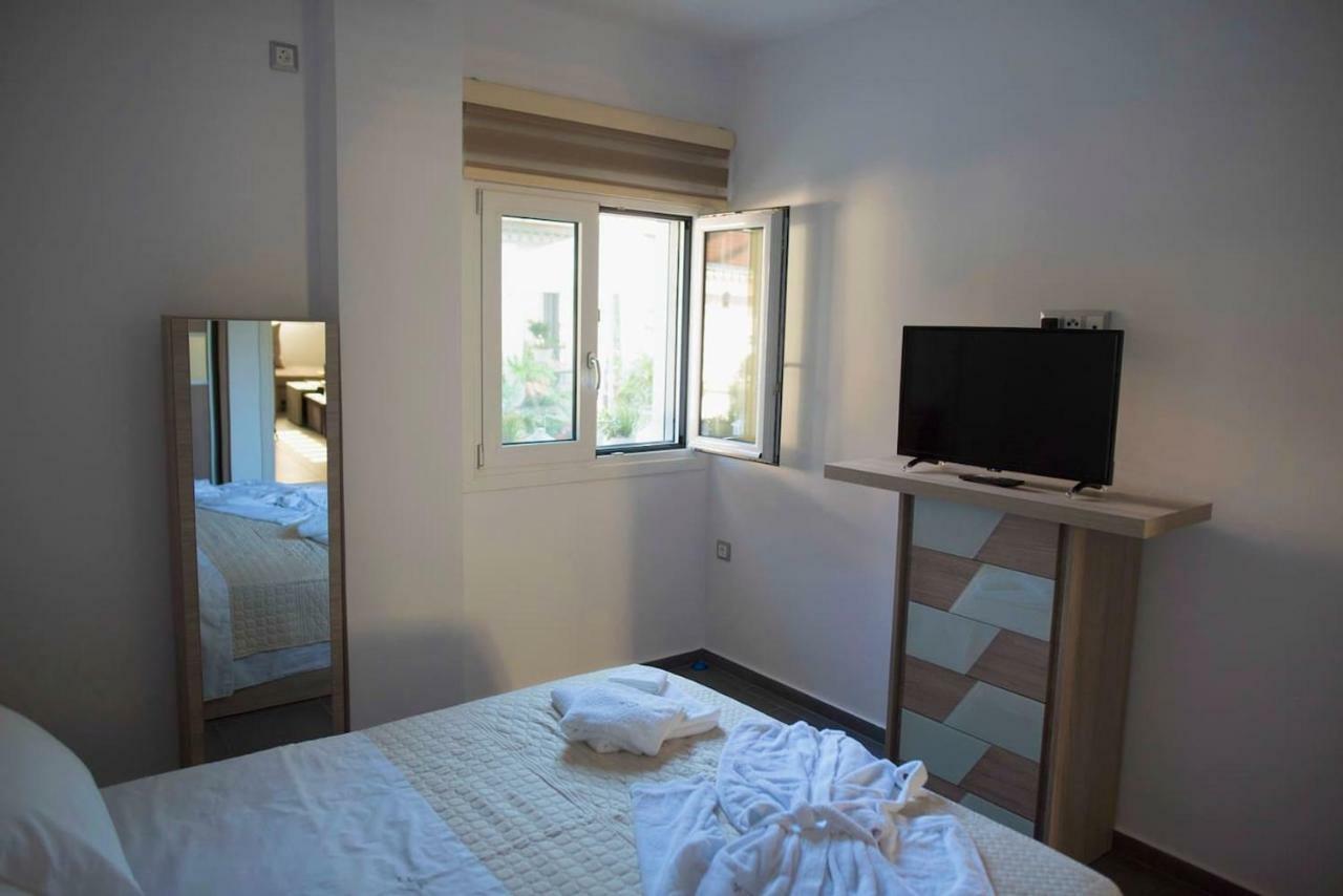 Lf Suites - Irene Thebes Exteriér fotografie