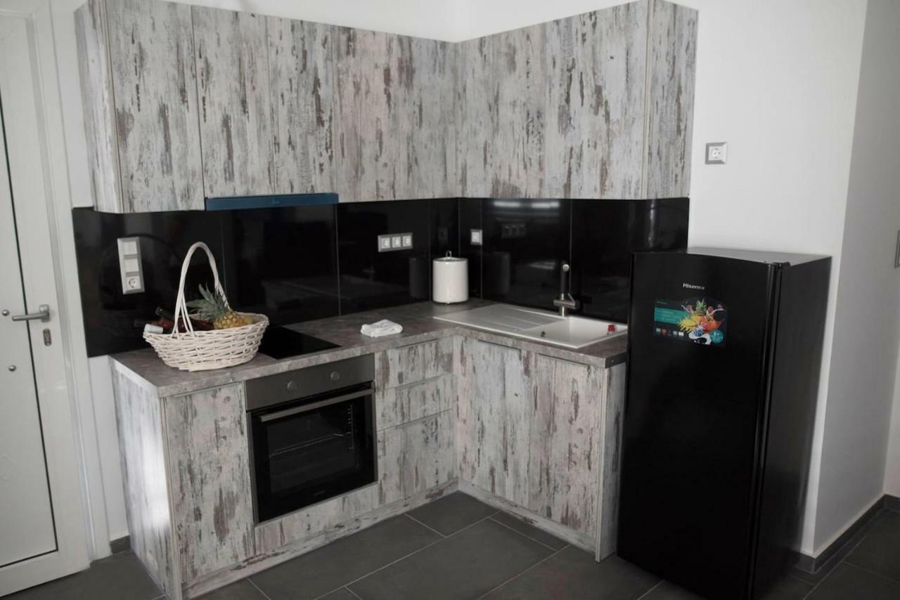 Lf Suites - Irene Thebes Exteriér fotografie
