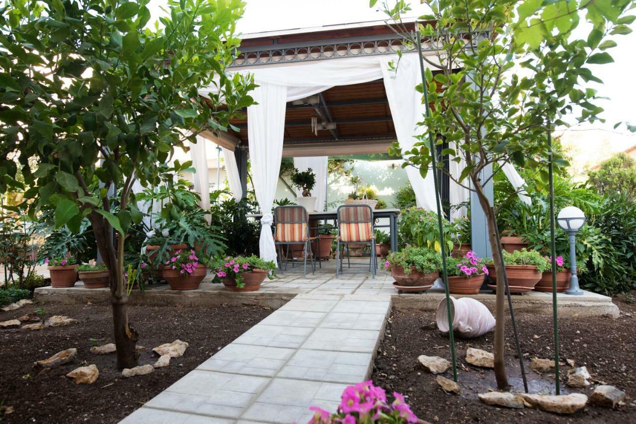 Lf Suites - Irene Thebes Exteriér fotografie