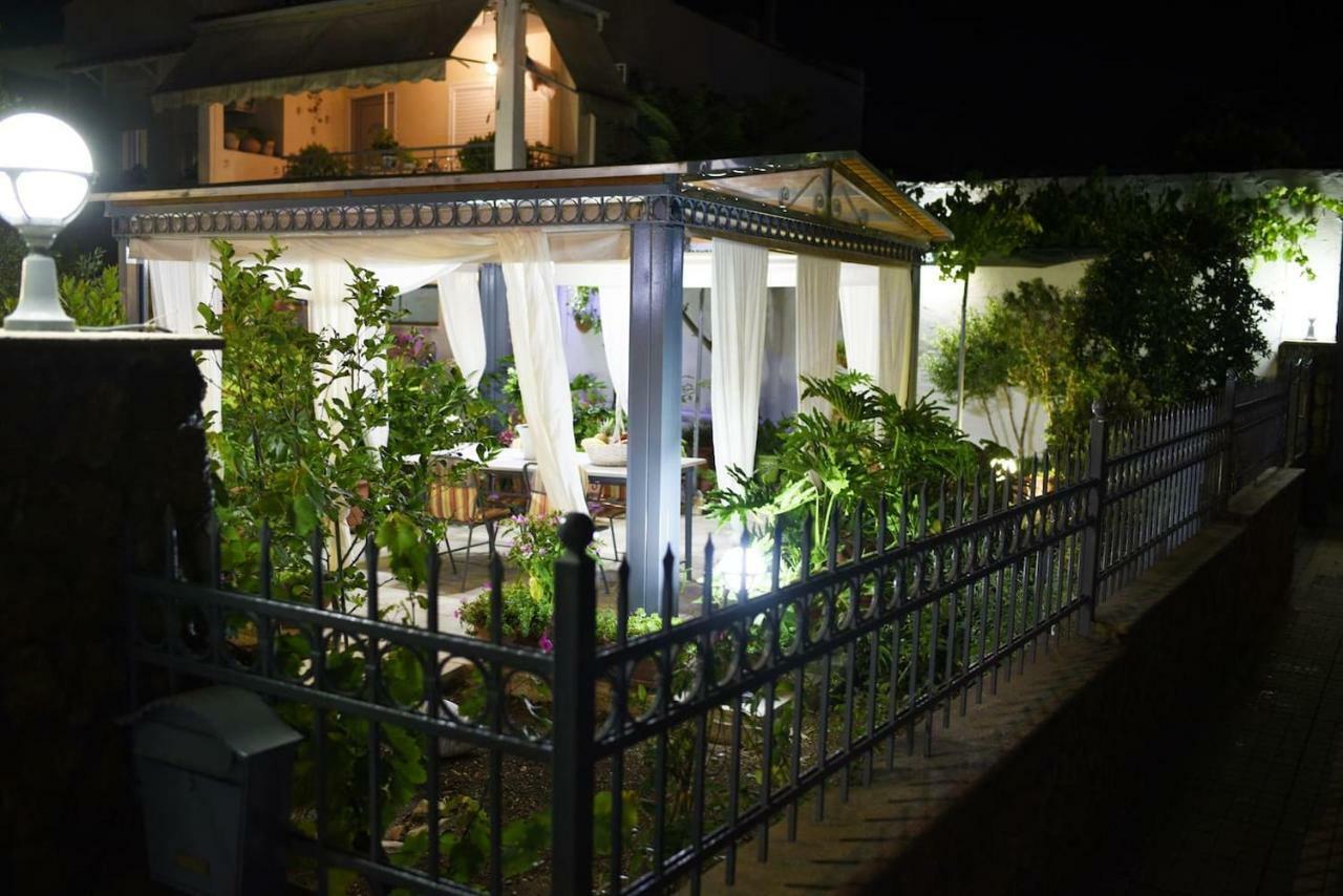 Lf Suites - Irene Thebes Exteriér fotografie